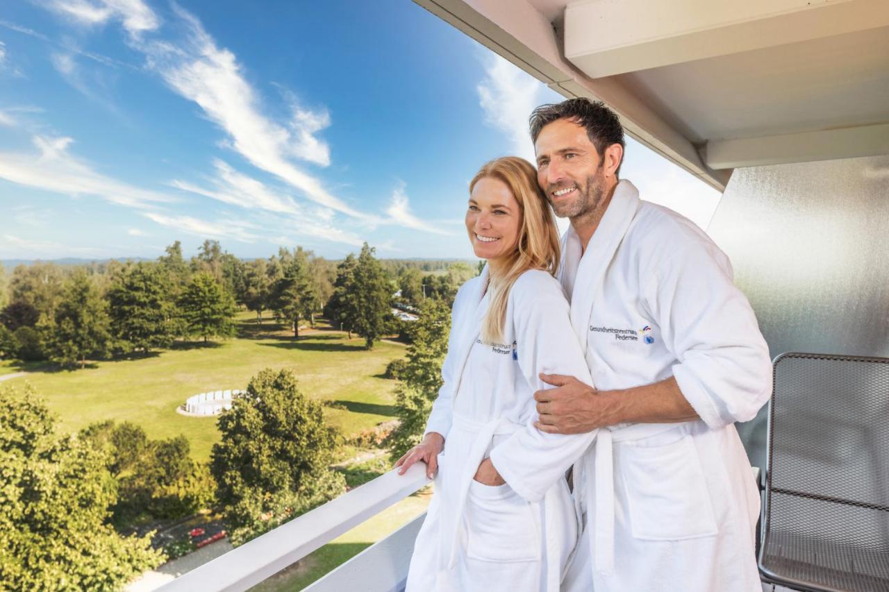 Thermenhotel Gesundheits-Бад-Бухау Экстерьер фото